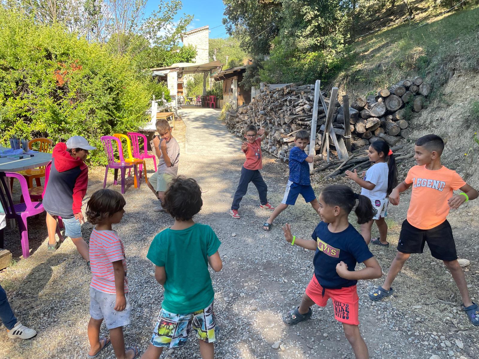 camping miniclub esparron